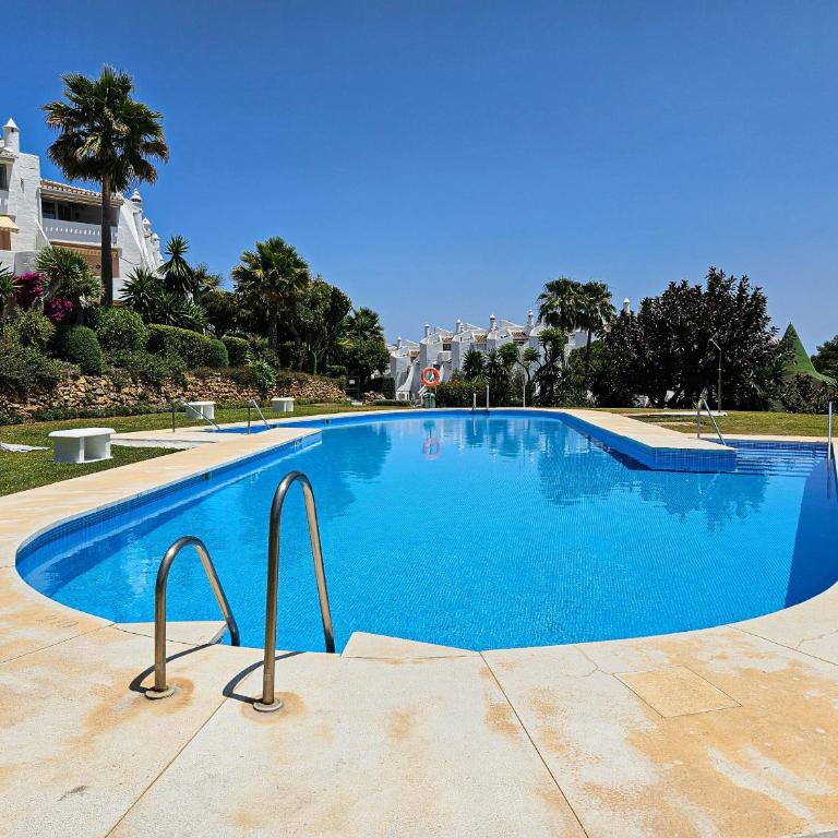 Jardines de Calahonda, Garden Apartment - Apartamento de 2 dormitorios con vistas al jardín - 1