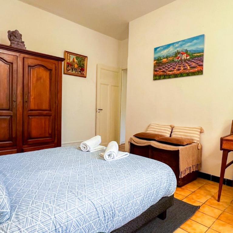Peaceful setting near the ramparts - Apartment mit 1 Schlafzimmer und Terrasse - 12