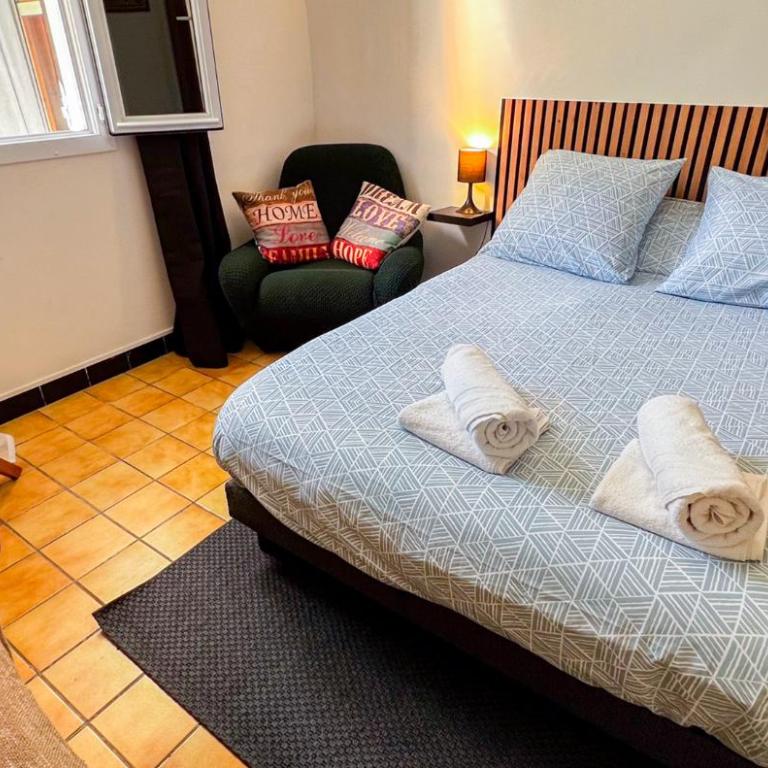 Peaceful setting near the ramparts - Apartment mit 1 Schlafzimmer und Terrasse - 11
