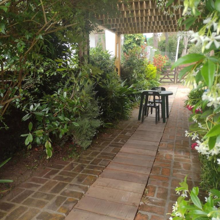 La casita de Gesell- CON PILETA -SUPER PROMO FINDE LARGO - Three-Bedroom House - 27