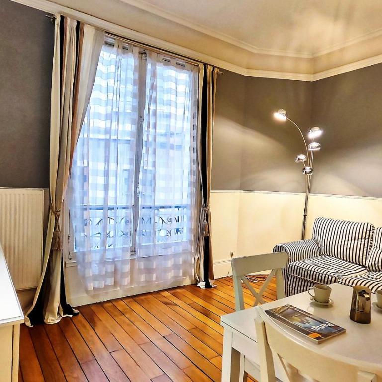 Central Paris Apartment Near Champs Elysees - One-Bedroom Apartment - 6