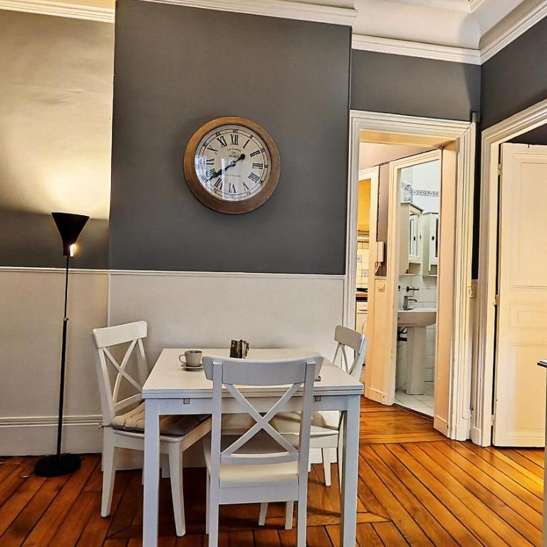 Central Paris Apartment Near Champs Elysees - One-Bedroom Apartment - 7