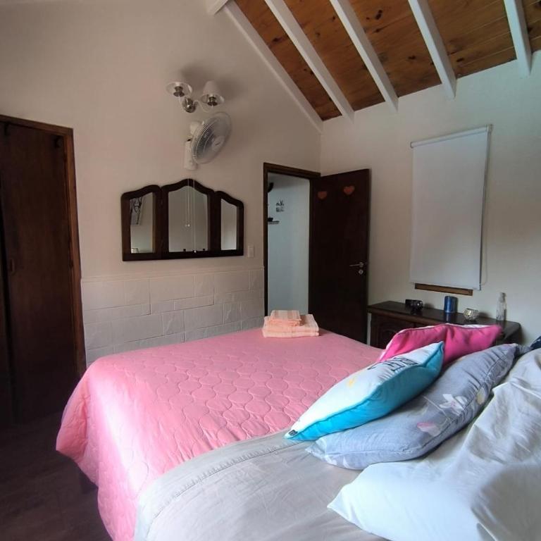 La casita de Gesell- CON PILETA -SUPER PROMO FINDE LARGO - Three-Bedroom House - 36