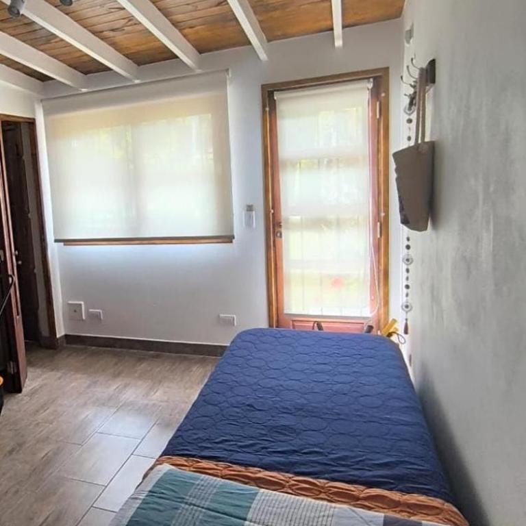 La casita de Gesell- CON PILETA -SUPER PROMO FINDE LARGO - Three-Bedroom House - 43