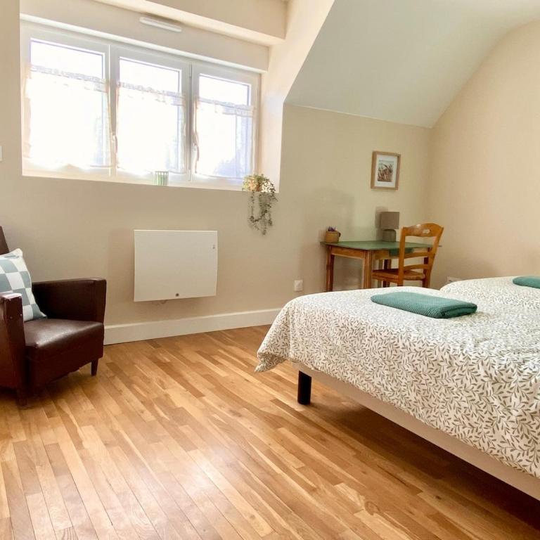 La Parenthèse des Guillonnières Gîte 4 à 6 personnes - Three-Bedroom House - 18