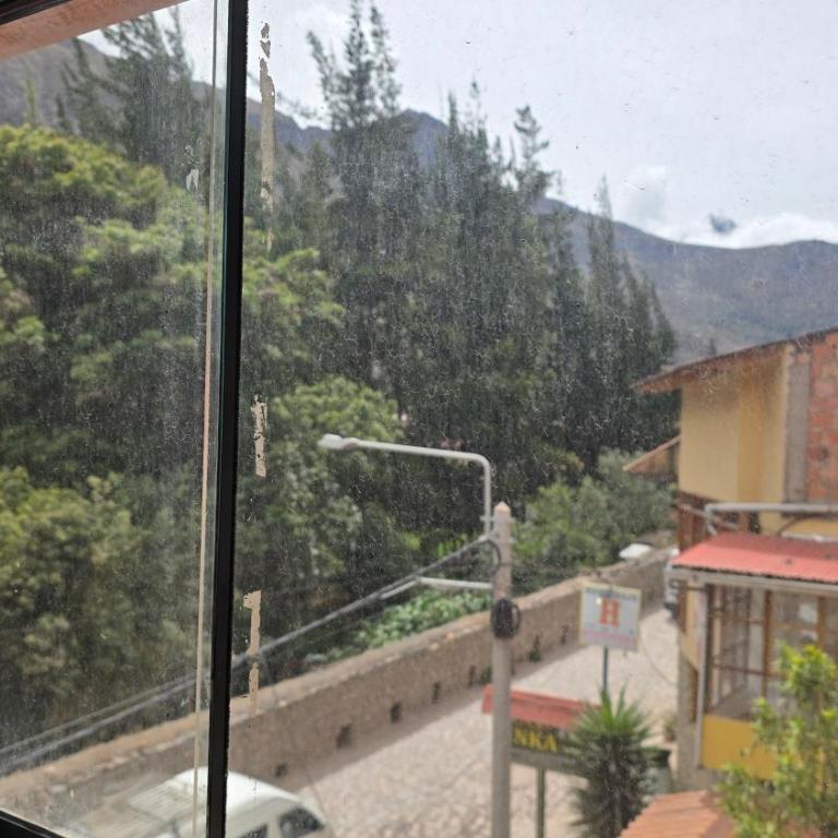 Refugio Sagrado Boutique - Family Room with Mountain View - 1