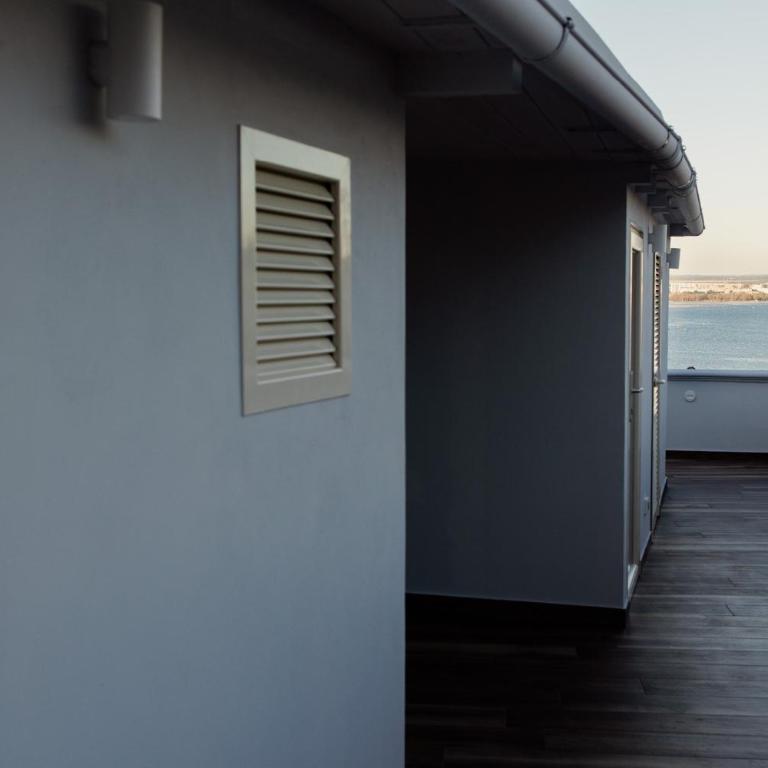 Nicanto Rooms - Deluxe Double Room with Balcony - 11