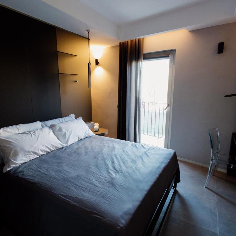 Nicanto Rooms - Deluxe Double Room with Balcony - 6