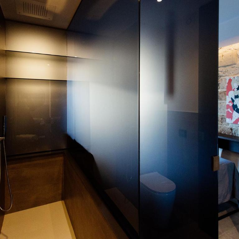 Nicanto Rooms - Deluxe Double Room with Balcony - 3
