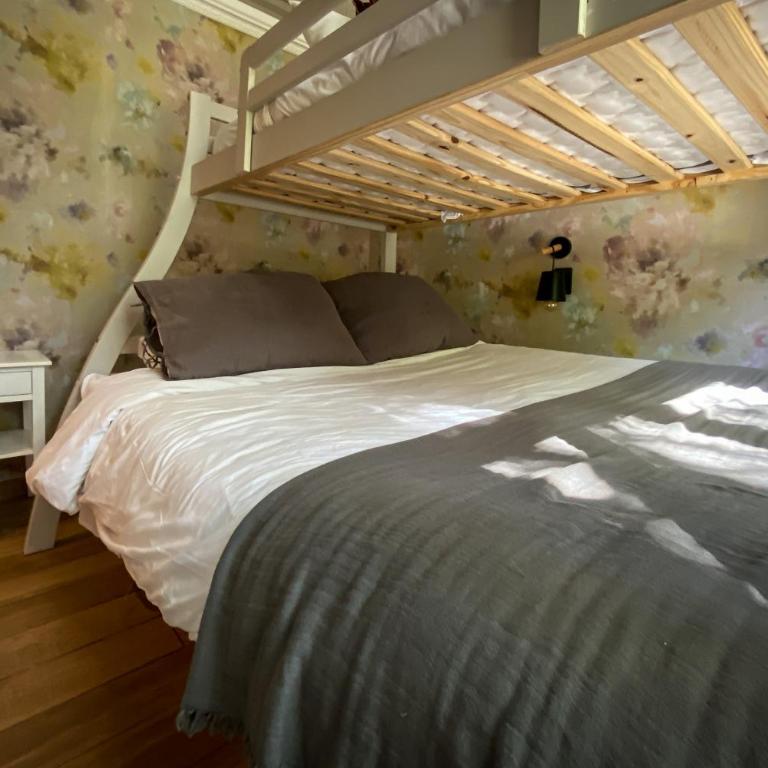 Apart Hotel Dresden - Two-Bedroom Studio Apartment - 2