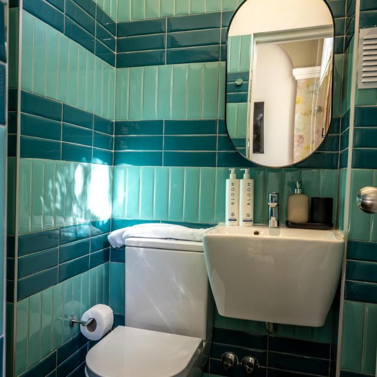 Apart Hotel Dresden - Two-Bedroom Studio Apartment - 10