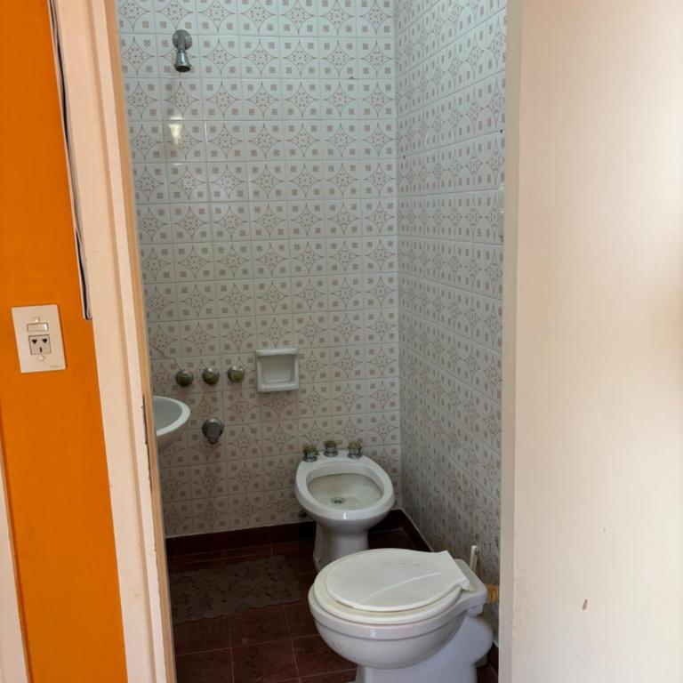 Amplio departamento 4 ambientes miramar - Apartamento de 3 dormitorios - 9