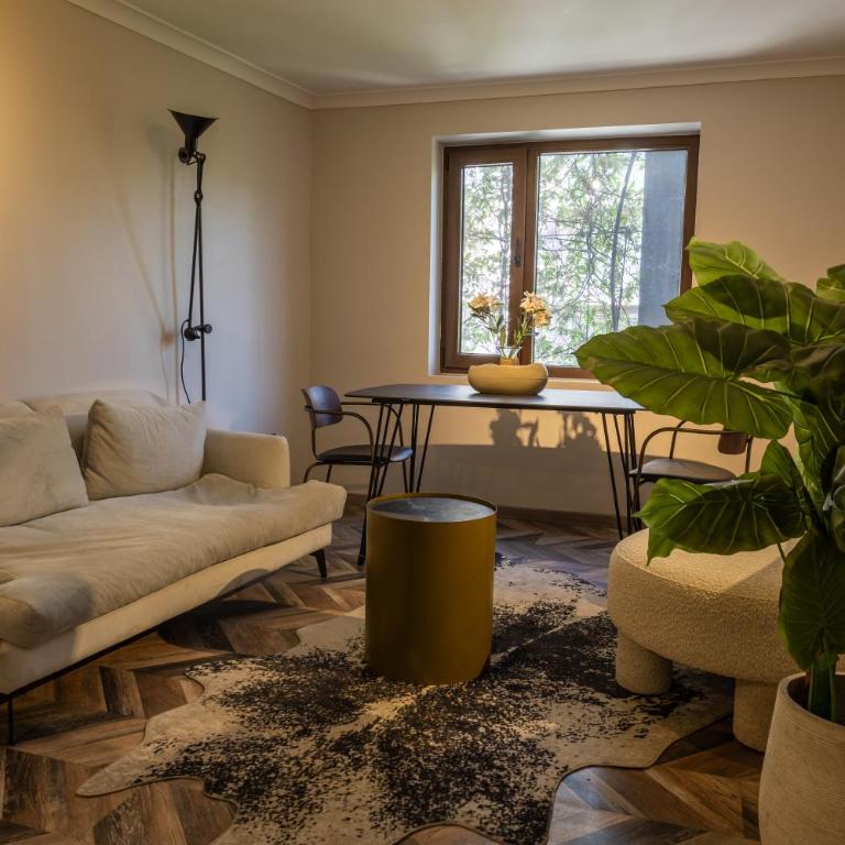 Apart Hotel Dresden - Two-Bedroom Standard Apartment - 5
