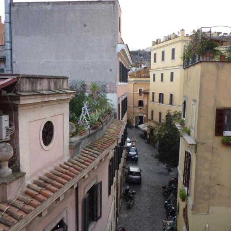View of the Rooftops of Trastevere - Appartamento con 1 Camera da Letto - 11