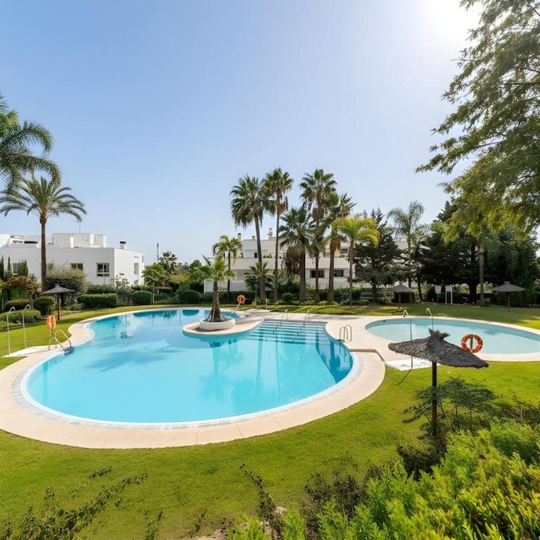 Exclusive Ground Floor with Large Garden in Puerto Banús - Apartamento de 3 dormitorios - 15