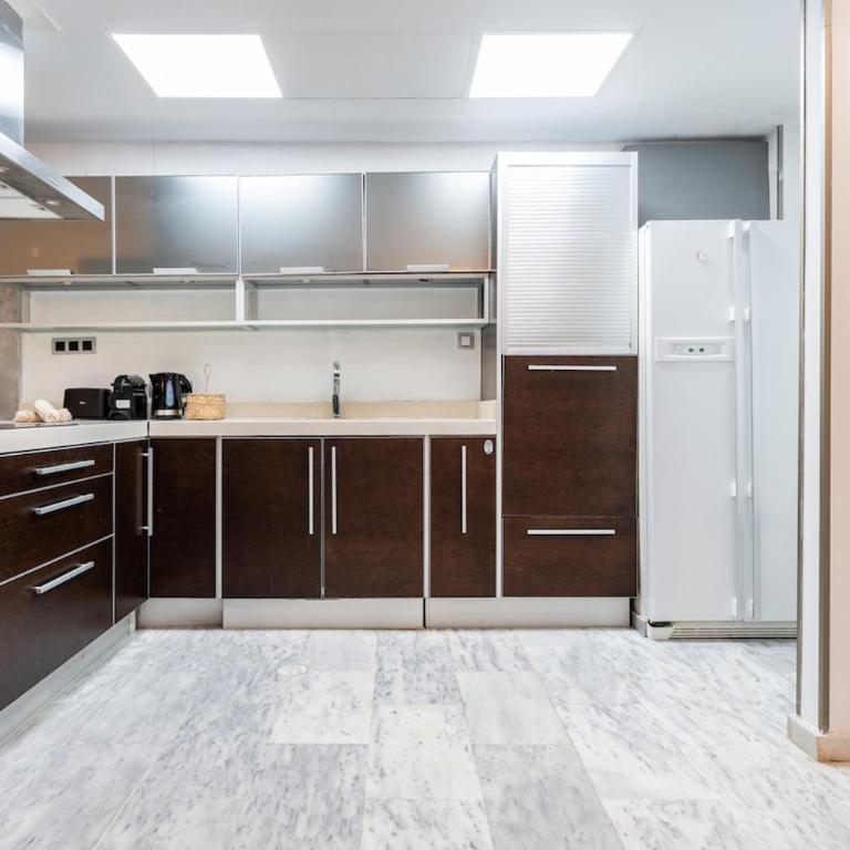Exclusive Ground Floor with Large Garden in Puerto Banús - Apartamento de 3 dormitorios - 22