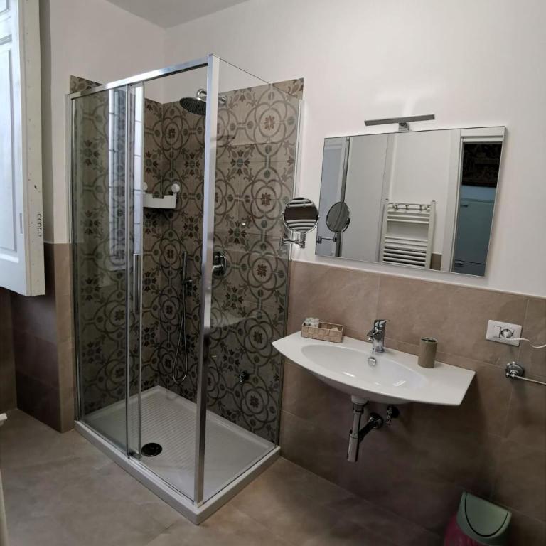 Dopica Suite LT - Triple Room with Private Bathroom - 7