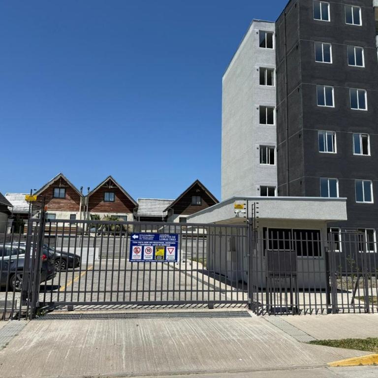 Moderno Depto 3D 2B con Estacionamiento en Concepcion - Three-Bedroom Apartment - 11
