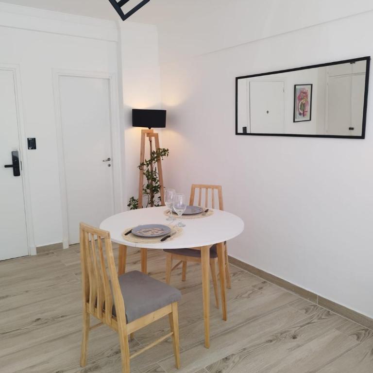 Studio apartment 150 meters from the sea - One-Bedroom Apartment - 10