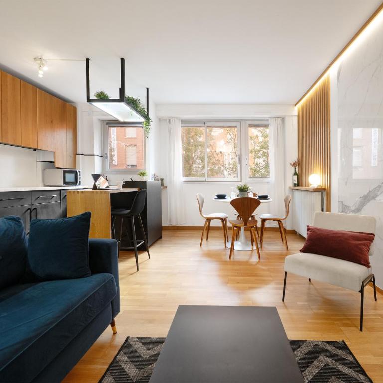 Elégant Apartment pour 2 - Centre ville Toulouse - Parking Privé - 5 min Métro & Gare Matabiau - One-Bedroom Apartment - 2