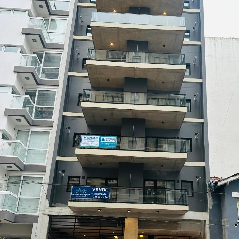 Valmar II Suites Deptartamento con cochera zona Guemes - Apartamento de 1 dormitorio - 5