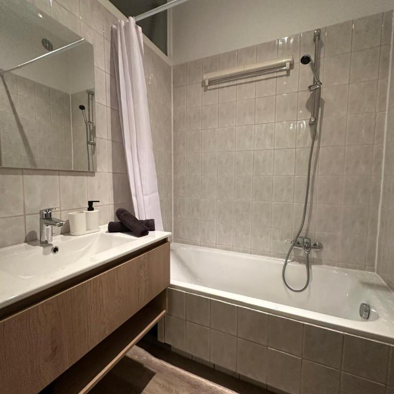 Appartement RDC F3 centre ville - Appartamento con 2 Camere da Letto - 9