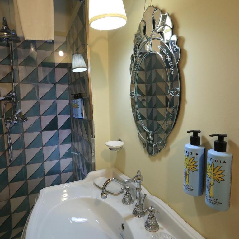 Trinacria Home - Appartamento con 1 Camera da Letto - 8