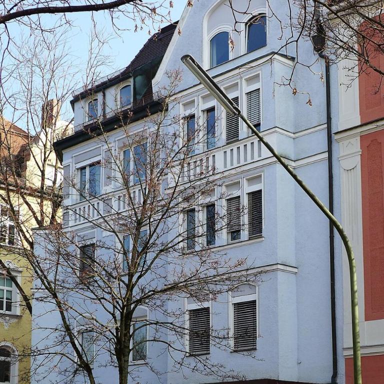 Munich Penthouse Rooftop Terrace - Two-Bedroom Apartment - 18