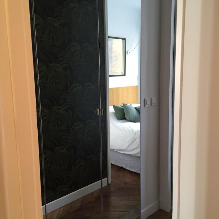 Marais-Bretagne Lovely One Bedroom - One-Bedroom Apartment - 19