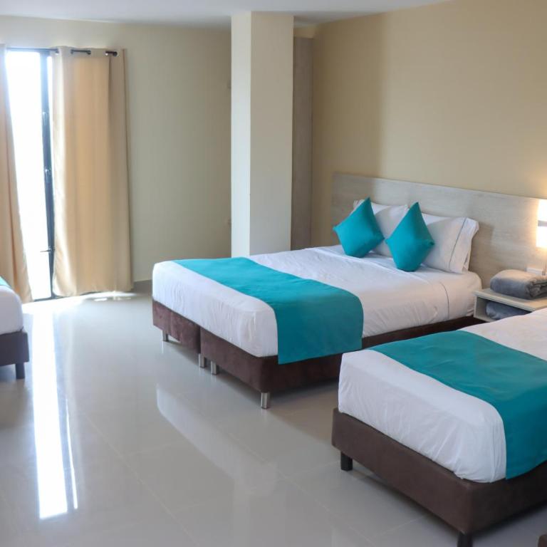 Balcones de la Quinta - Habitación Cuádruple con balcón - 2