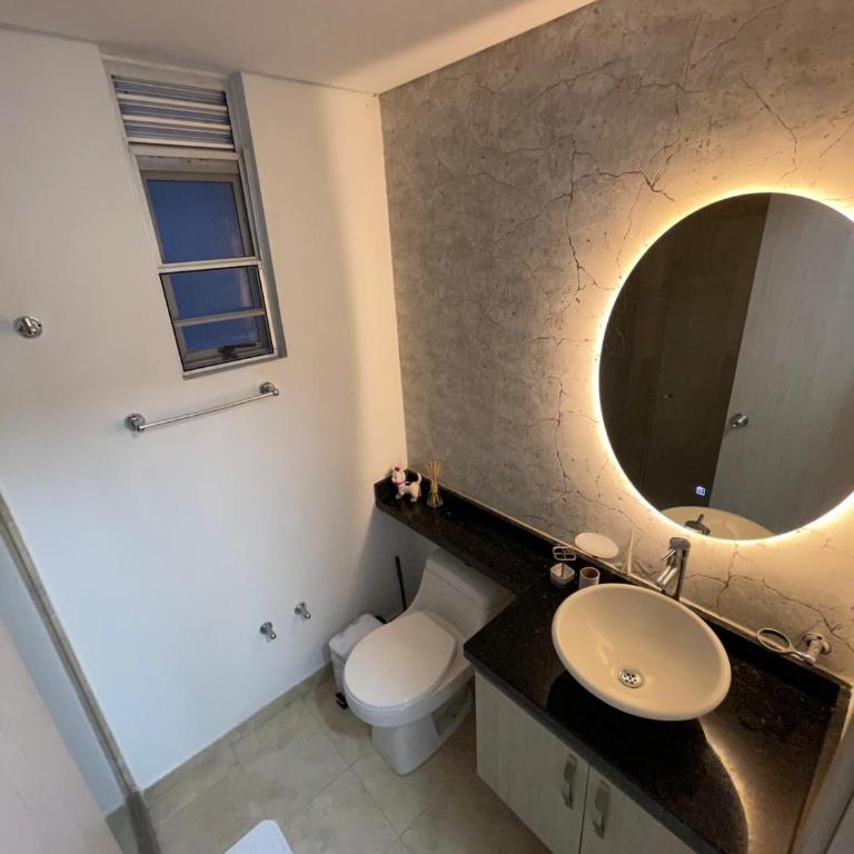 Apartamento Atrium Milán - Three-Bedroom Apartment - 5