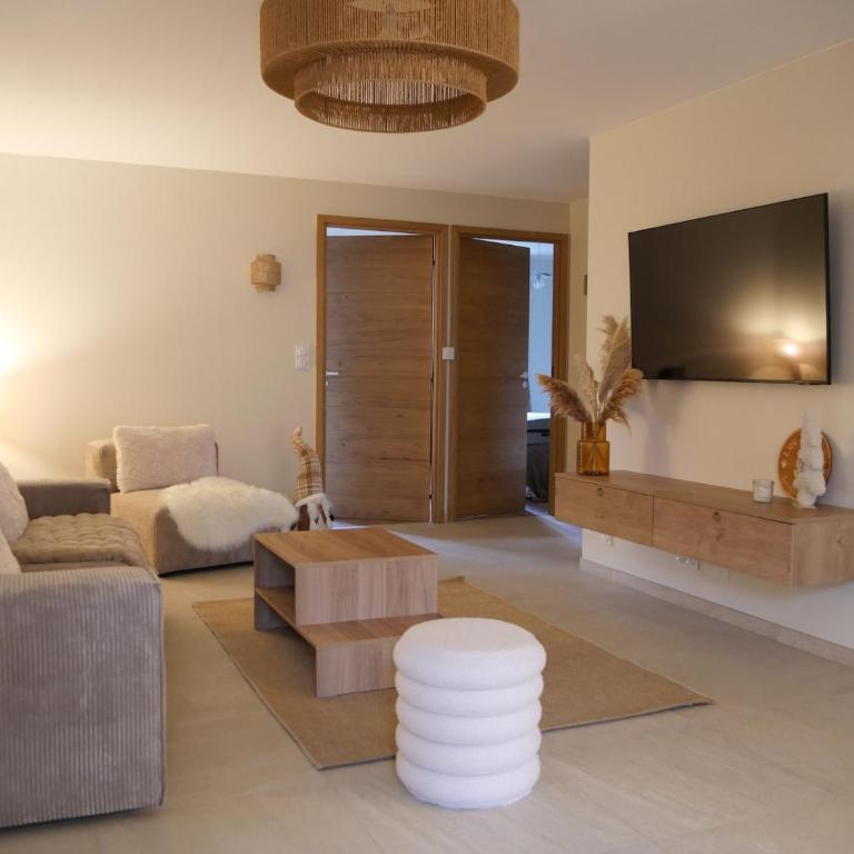La Vieille Maison, appartement Cosy Proche Serre Chevalier - Appartement - 11
