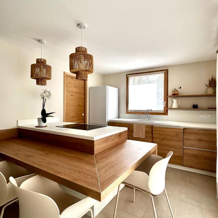 La Vieille Maison, appartement Cosy Proche Serre Chevalier - Appartement - 5