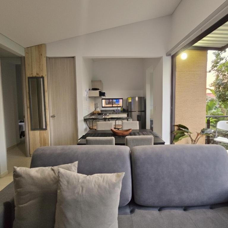 Apartamento Privado Vacacional a 5m del Aeropuerto, 20 minutos del Parque del Cafe y Centro de Armenia con 4 Piscinas, 3 Jacuzzi, Sauna By Molca Xperiences 2H - Apartamento - 22