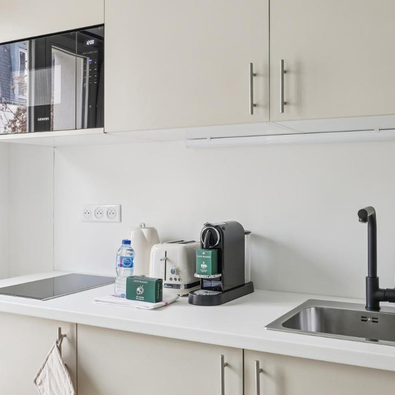 Lavie Maison : Spacious Studio near Montmartre - Appartement 1 Chambre - 9