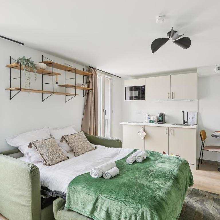 Lavie Maison : Spacious Studio near Montmartre - Appartement 1 Chambre - 4