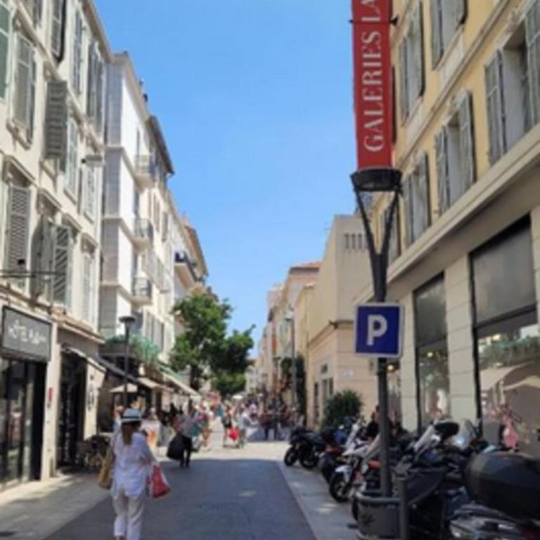 25 rue Hoche - Apartamento de 2 dormitorios - 27