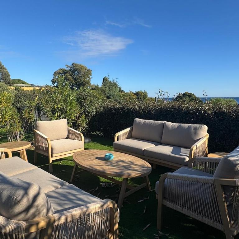 Villa Saphir - Sea view, beach access and pool - Villa 3 Chambres - 36