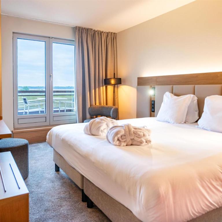 Hotel L'Europe Colmar, BW Signature Collection - Chambre Lit King-Size de Luxe avec Terrasse - Non-Fumeurs - 3