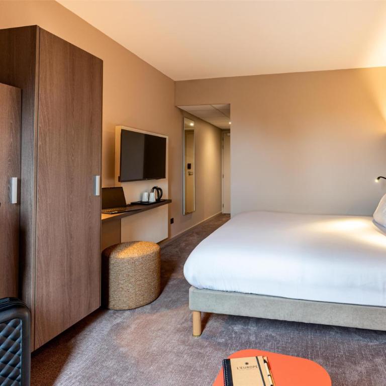 Hotel L'Europe Colmar, BW Signature Collection - Chambre Confort avec 1 Lit Queen-Size et 1 Lit Simple - Non-Fumeurs - 3