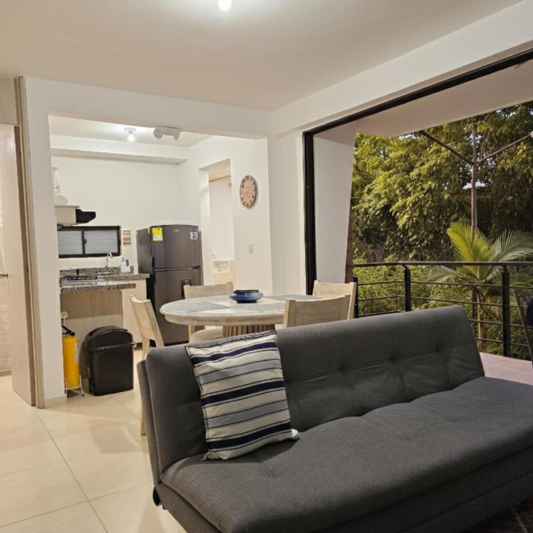 Apartamento Privado Vacacional a 5m del Aeropuerto, 20 minutos del Parque del Cafe y Centro de Armenia con 4 Piscinas, 3 Jacuzzi, Sauna By Molca Xperiences 2H - Apartamento - 22