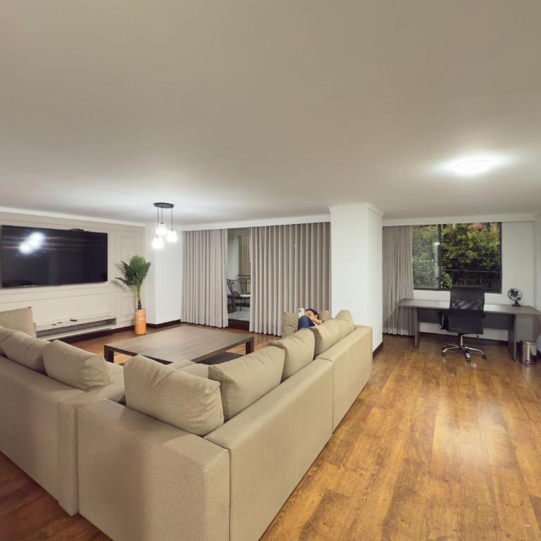 3br 240 M Ac Pool El Tesoro - Apartamento de 3 dormitorios - 33