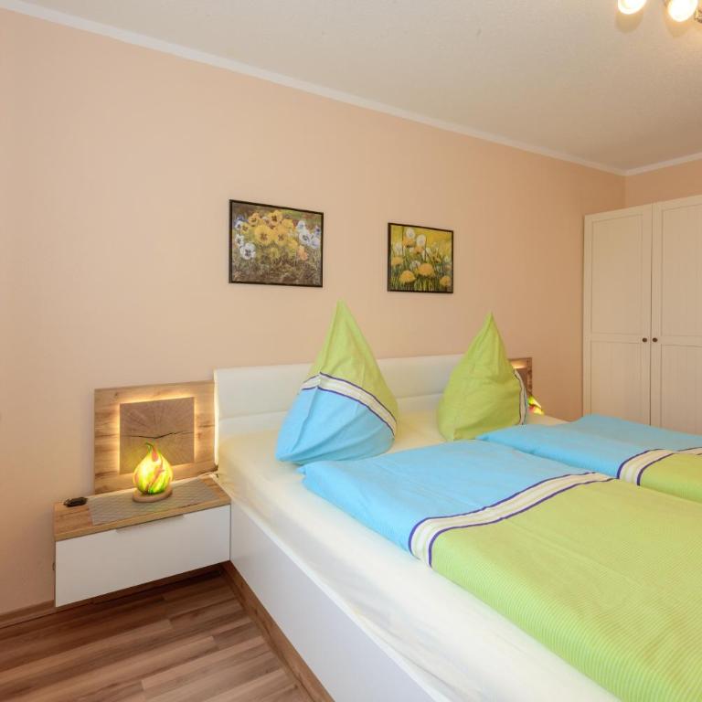 Ferienwohnung Panoramablick 2 Südhanglage -Activ Card - One-Bedroom Apartment with View - 8