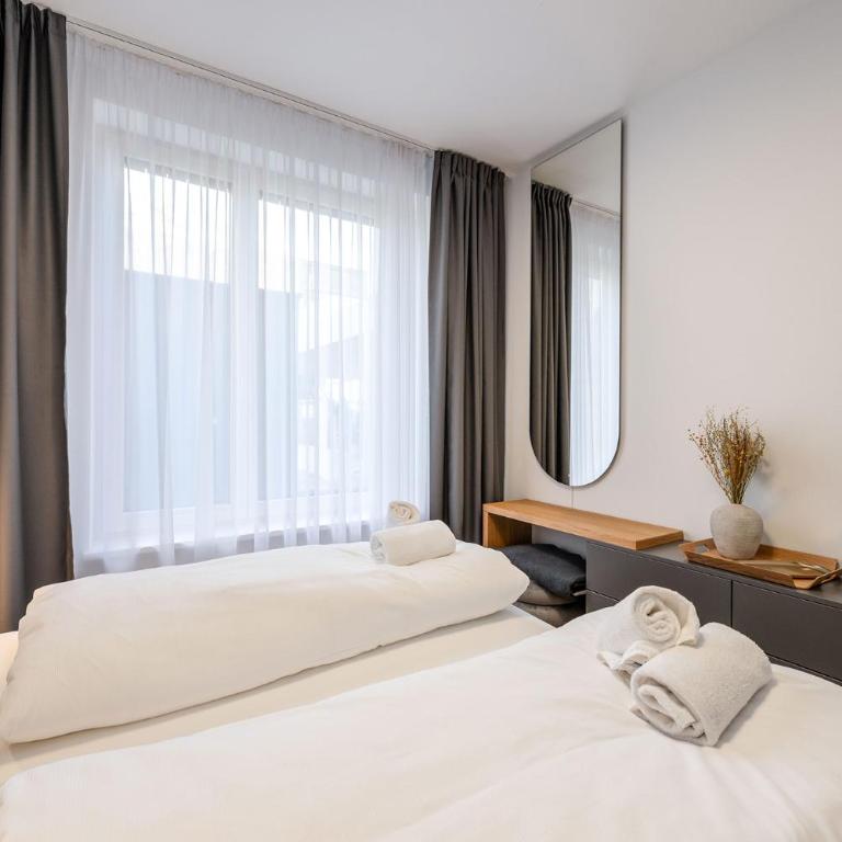 Mountain Paradise Apartments - by myNests - One-Bedroom Apartment with Terrace - 24