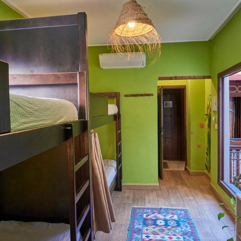Oripando Hostel - Bed in 4-Bed Mixed Dormitory Room - 3