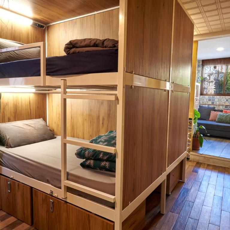 Oripando Hostel - Bed in 6-Bed Female Dormitory Room - 1