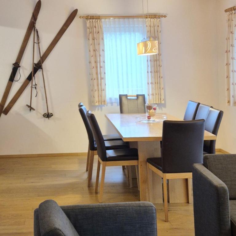 Chalet Noriker - Four-Bedroom Vacation Home - 25