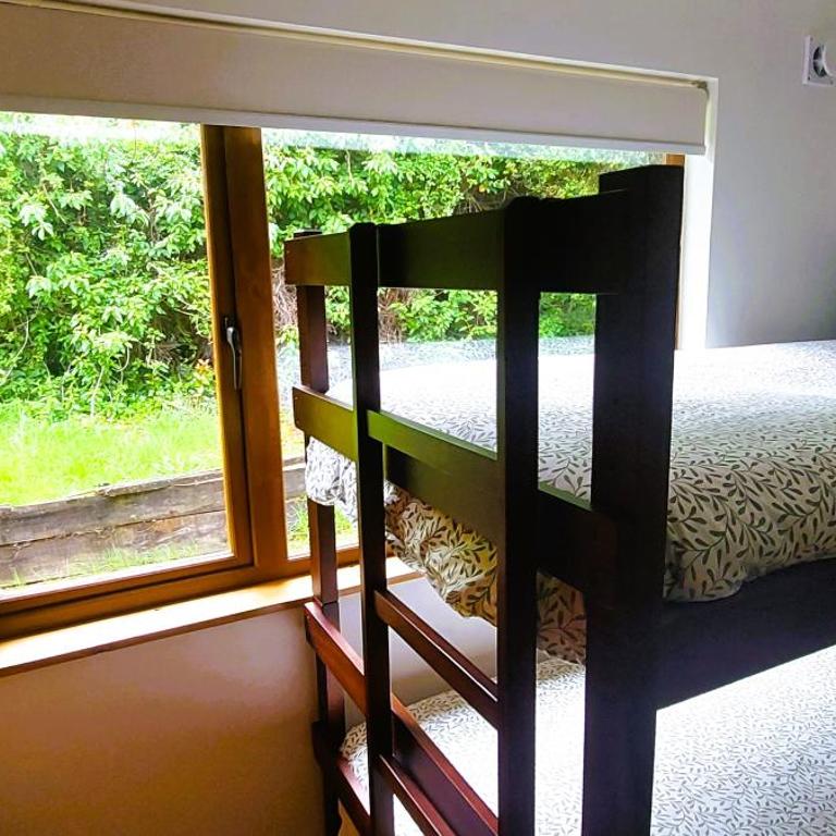 Anahata Lodge, Alojamiento Tranquilo en Medio de la Naturaleza - Basic Triple Room with Shared Bathroom - 3