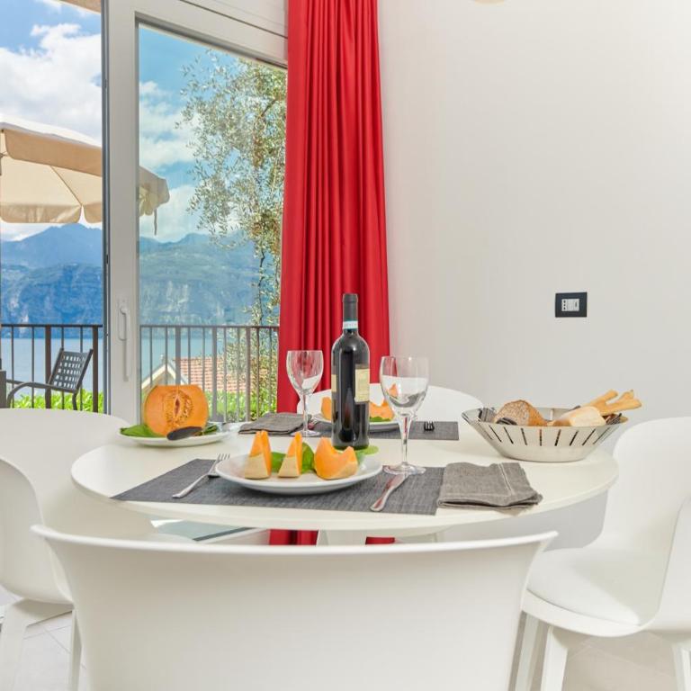 Appartamenti Alin - Appartamento con 1 Camera da Letto e Vista Lago - 9