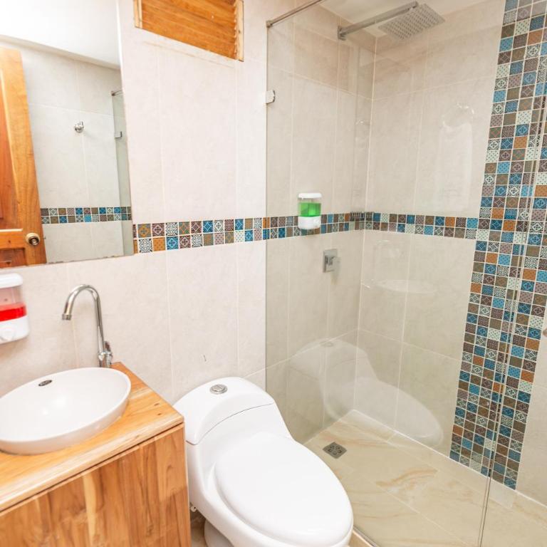 Hotel Santa Laura - Habitación Individual Amplia - 3